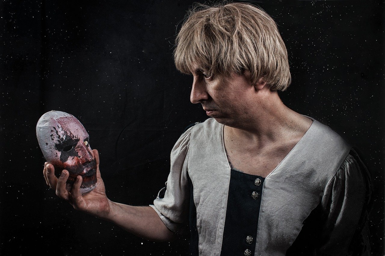 How You Handle Your Dark Side? According On Your Zodiac Sign!